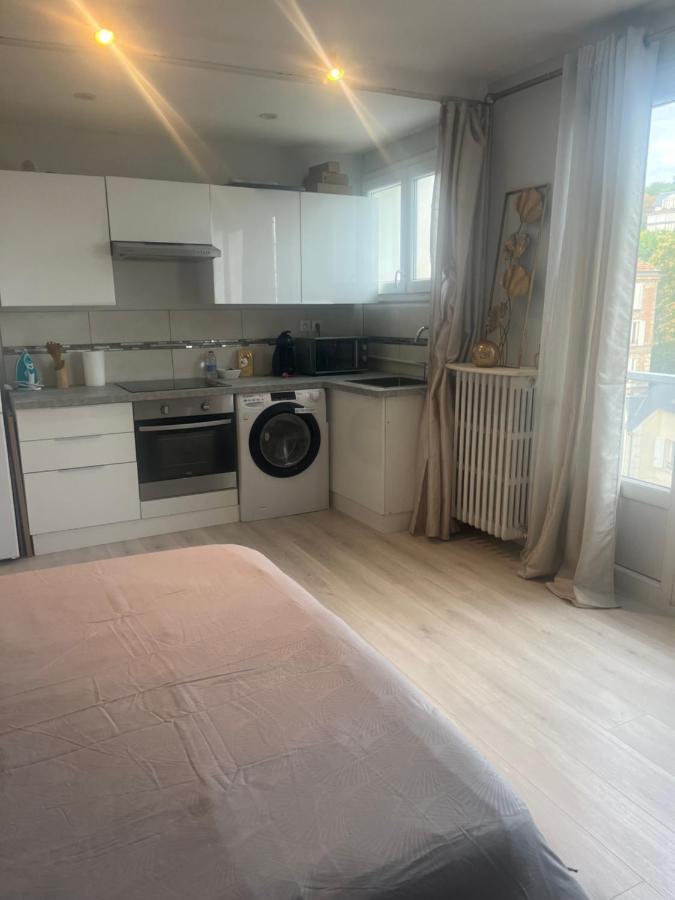 Le Serenityappart Suresnes Exteriér fotografie